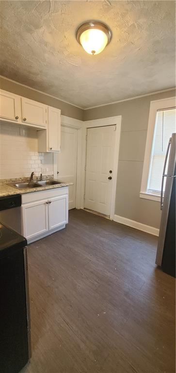 Homes for sale in Kansas City, MO | 3915 Norton Ave, Kansas City, MO 64130 | MLS# 2621704
