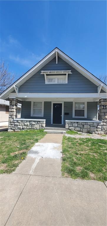Homes for sale in Kansas City, MO | 3915 Norton Ave, Kansas City, MO 64130 | MLS# 2621704