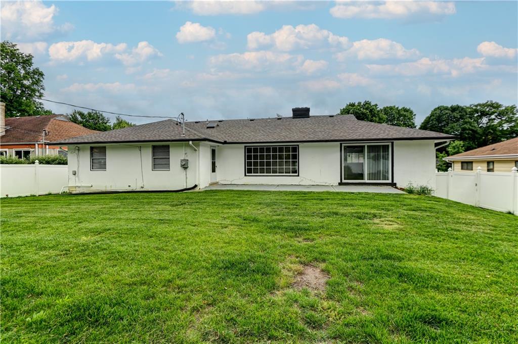 5th image of 1102 W 85Th Ter, Kansas City, MO 64114 | MLS# 2621823