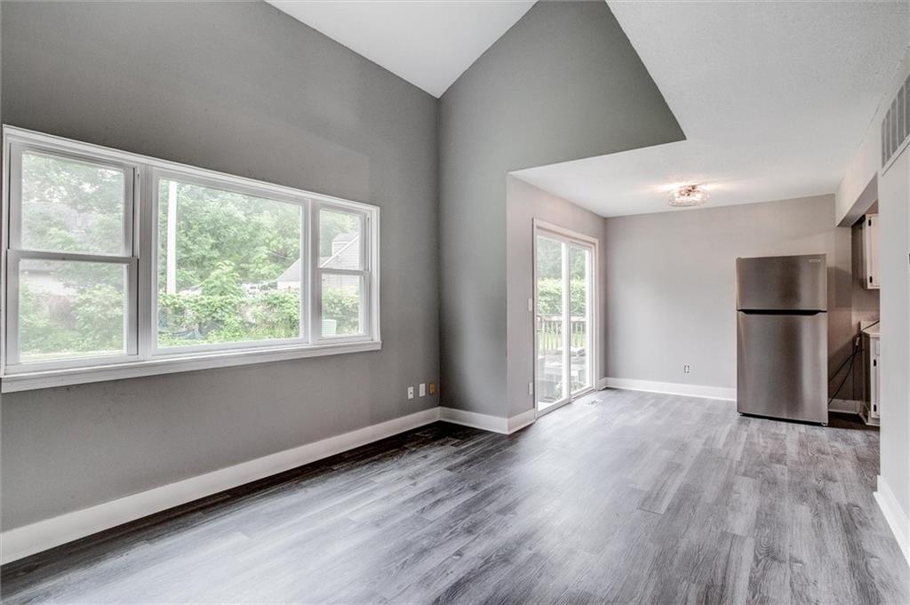 Homes for sale in Lawrence, KS | 255 N Michigan St #92, Lawrence, KS 66044 | MLS# 2621937