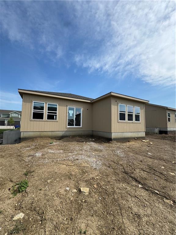 5th image of 19627 W 195th Pl, Spring Hill, KS 66083 | MLS# 2622023