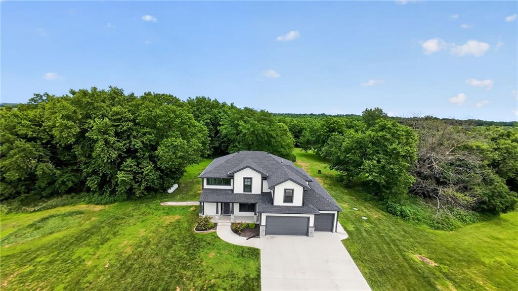 3rd image of 20194 207Th St, Tonganoxie, KS 66086 | MLS# 2622030