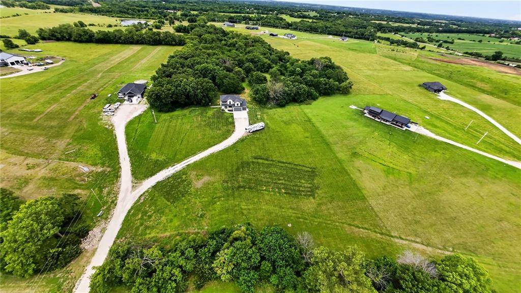 51st image of 20194 207th St, Tonganoxie, KS 66086 | MLS# 2622030