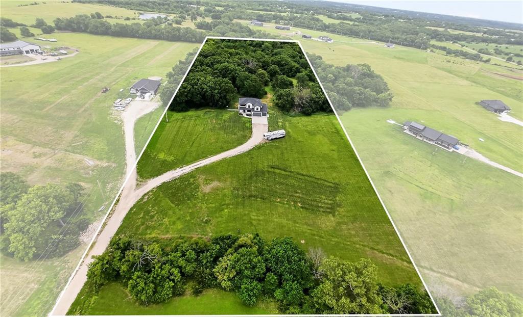 4th image of 20194 207Th St, Tonganoxie, KS 66086 | MLS# 2622030