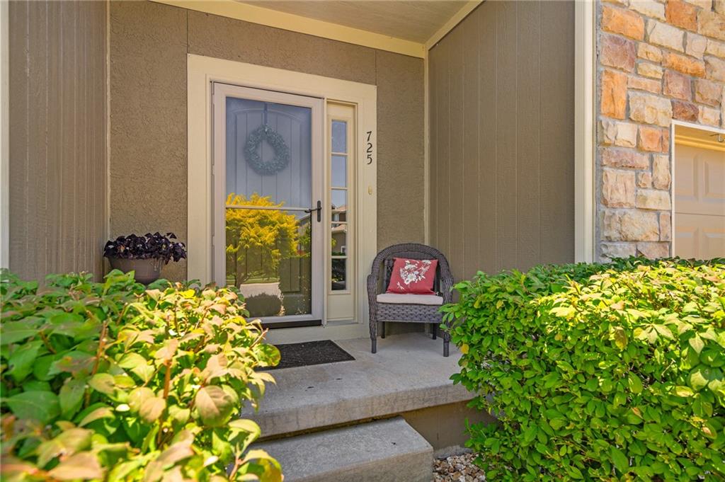 4th image of 725 W Jefferson St, Gardner, KS 66030 | MLS# 2622179