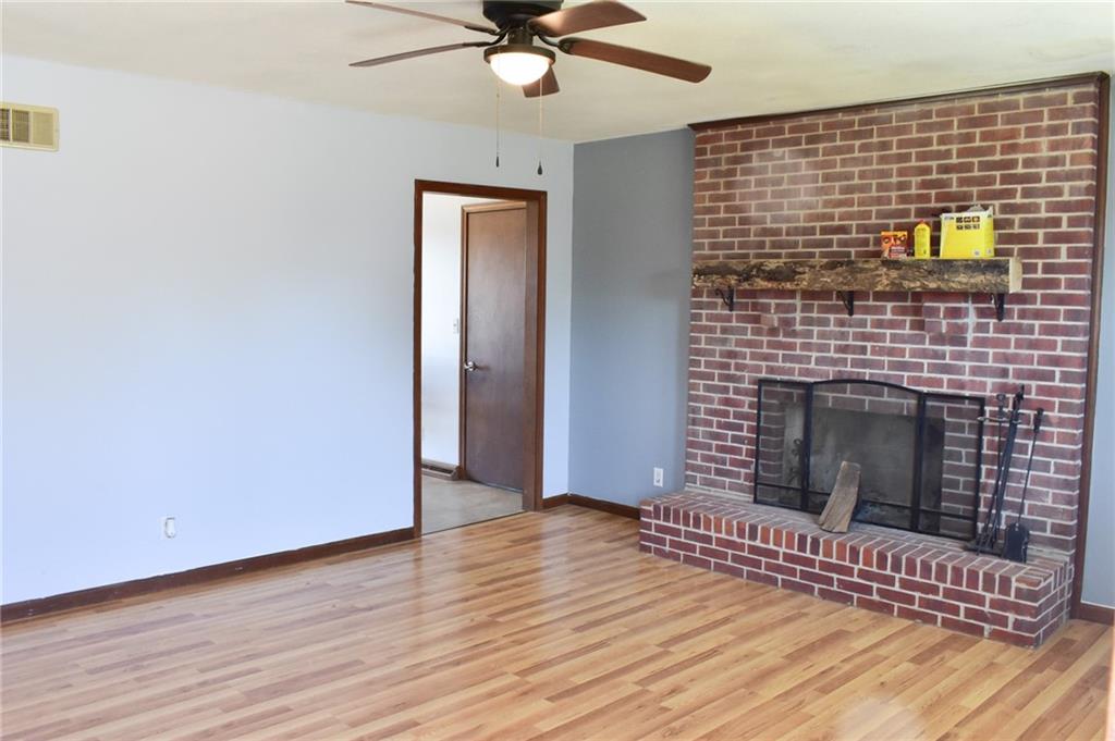 Homes for sale in Marshall, MO | 329 W Slater St, Marshall, MO 65340 | MLS# 2622253