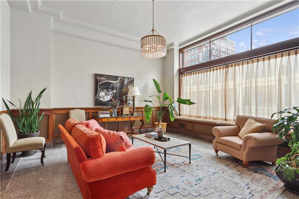 5th image of 1904 Main St #3S, Kansas City, MO 64108 | MLS# 2622260