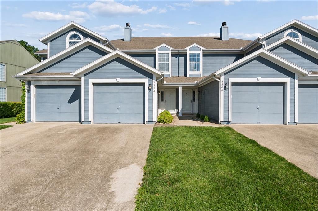 Homes for sale in Lees Summit, MO | 5542 Nw Moonlight Meadow Dr, Lees Summit, MO 64064 | MLS# 2622261