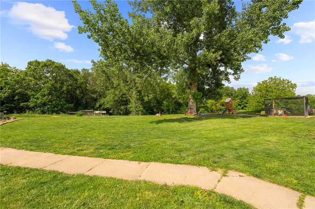 Homes for sale in Mayview, MO | 16527 Varner Rd, Mayview, MO 64071 | MLS# 2622347