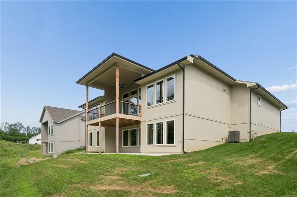 42nd image of 2717 Ne 91st Pl, Kansas City, MO 64156 | MLS# 2622433