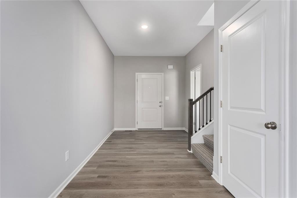 5th image of 702 Blazing Star Dr, Raymore, MO 64083 | MLS# 2622440