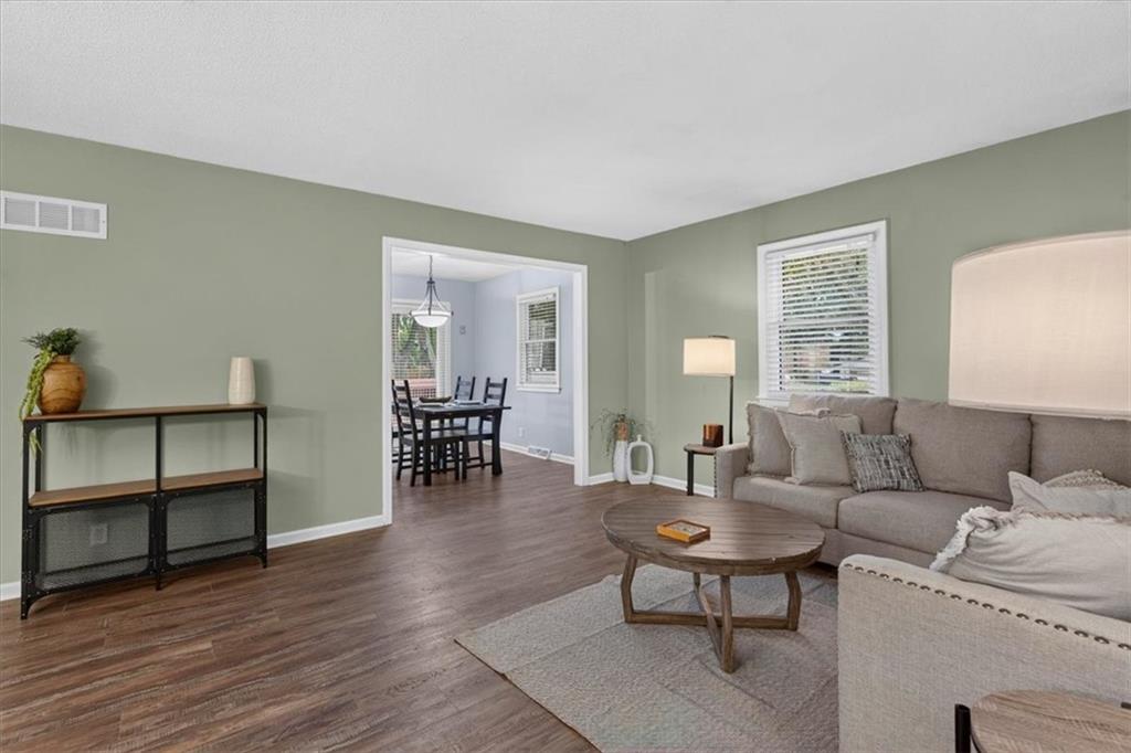 Homes for sale in Lees Summit, MO | 1001 Lakeview Blvd, Lees Summit, MO 64081 | MLS# 2622485
