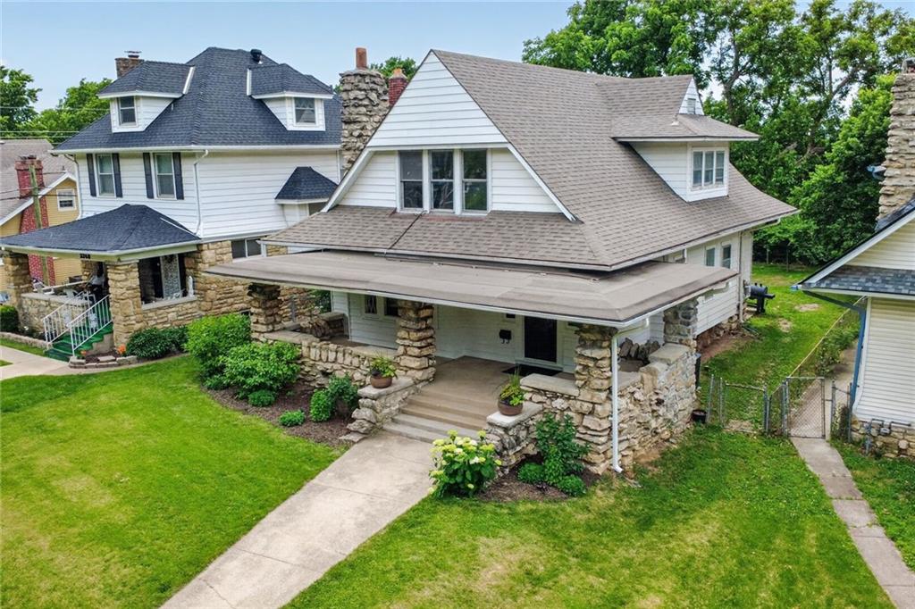 2nd image of 3304 W Coleman Rd, Kansas City, MO 64111 | MLS# 2622714
