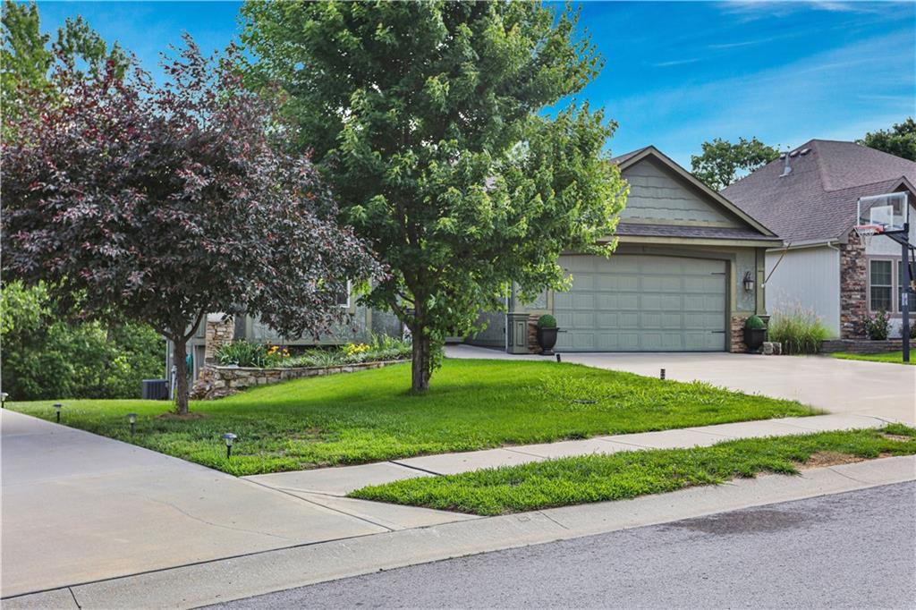 Homes for sale in Bonner Springs, KS | 483 S 137Th Pl, Bonner Springs, KS 66012 | MLS# 2622877