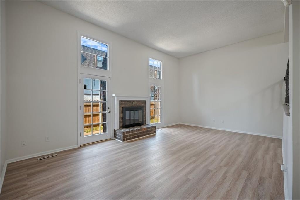 Homes for sale in Kansas City, MO | 10130 Locust St, Kansas City, MO 64131 | MLS# 2622880