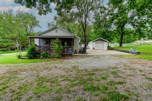Homes for sale in Houston Lake, MO | 5507 Nw Venetian Dr, Houston Lake, MO 64151 | MLS# 2622885