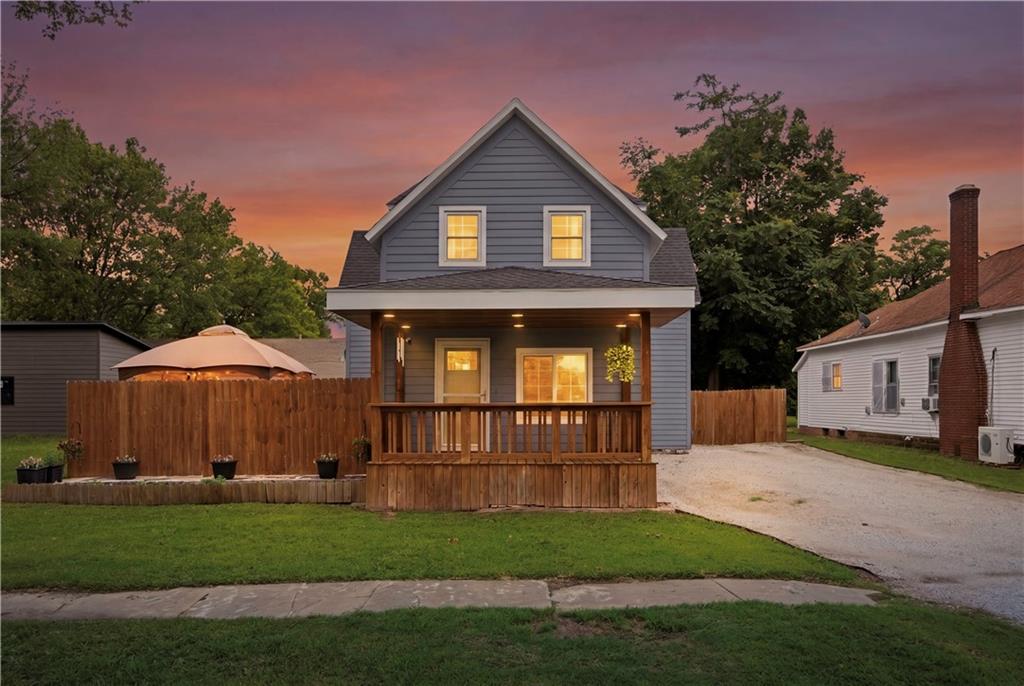 Homes for sale in Fredonia, KS | 226 N 8th St, Fredonia, KS 66736 | MLS# 2622973