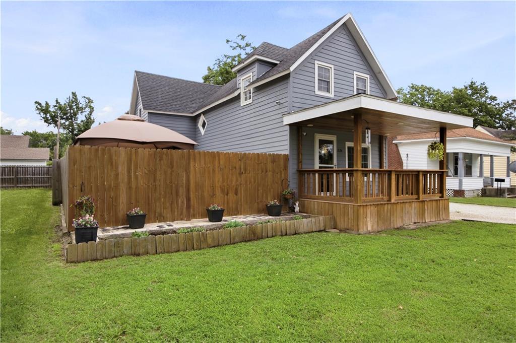 Homes for sale in Fredonia, KS | 226 N 8Th St, Fredonia, KS 66736 | MLS# 2622973