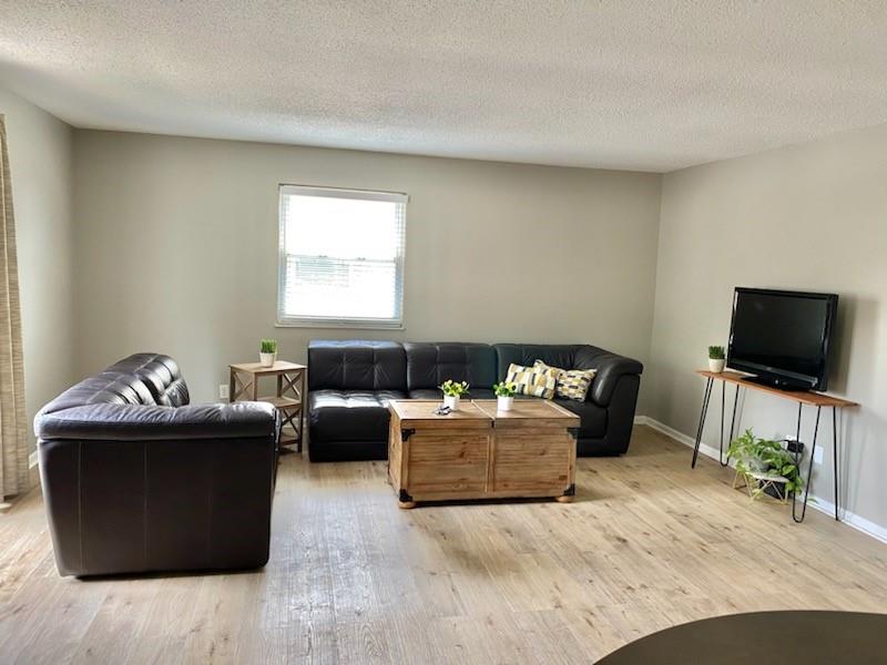 Homes for sale in Overland Park, KS | 6202 Robinson St #3, Overland Park, KS 66202 | MLS# 2623031