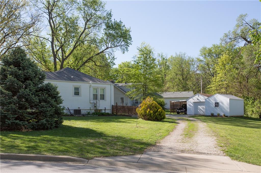 Homes for sale in Mission, KS | 5526 Lowell St, Mission, KS 66202 | MLS# 2623052