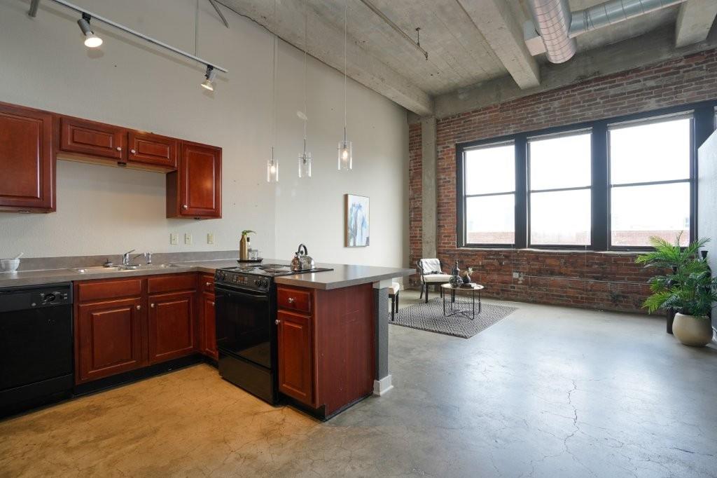 Homes for sale in Kansas, MO | 1535 Walnut St #705, Kansas, MO 64108 | MLS# 2623121