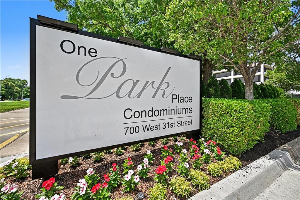 2nd image of 700 W 31st St #1804, Kansas City, MO 64108 | MLS# 2623134