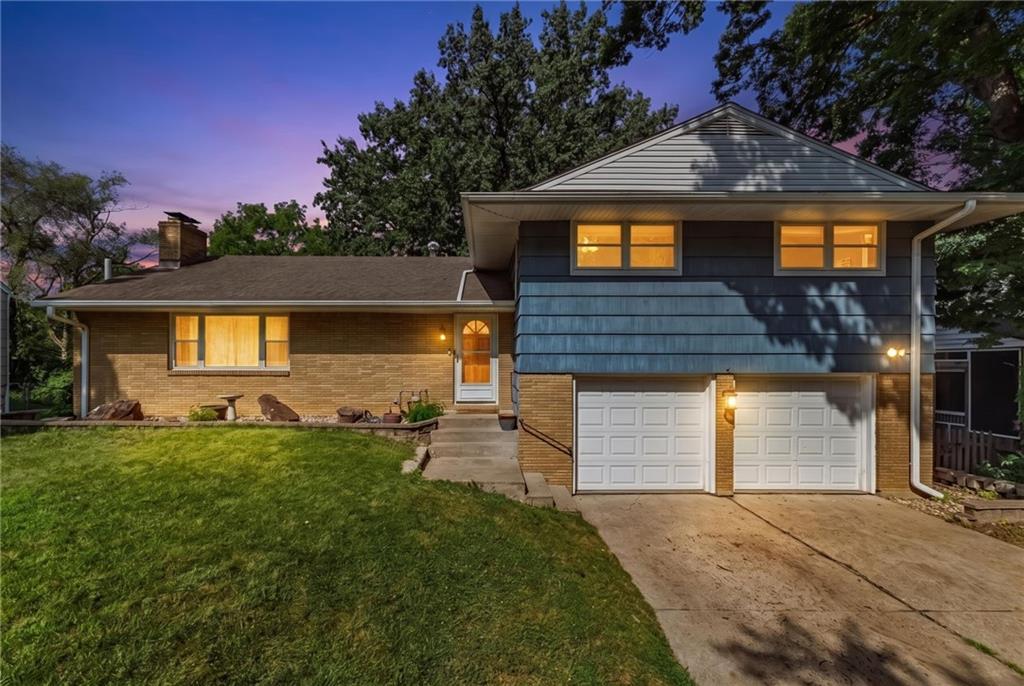 1st image of 3706 N Grand Ave, Kansas City, MO 64116 | MLS# 2623294
