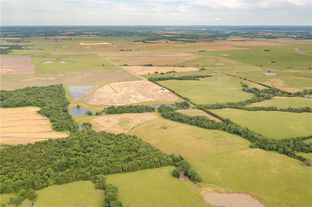 Homes for sale in Osage City, KS | 27699 S Hoch Rd, Osage City, KS 66523 | MLS# 2623312