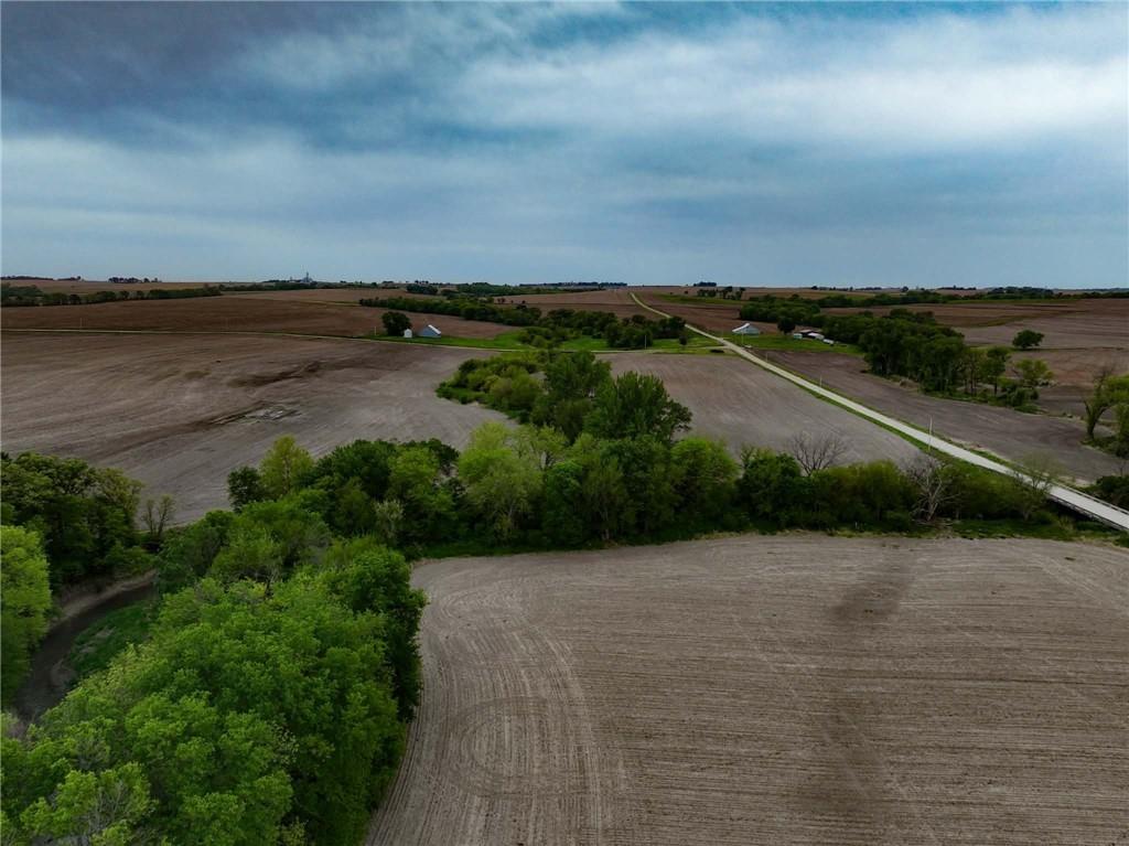 Homes for sale in Hiawatha, KS | 320 Th Foxtail Rd, Hiawatha, KS 66434 | MLS# 2623336