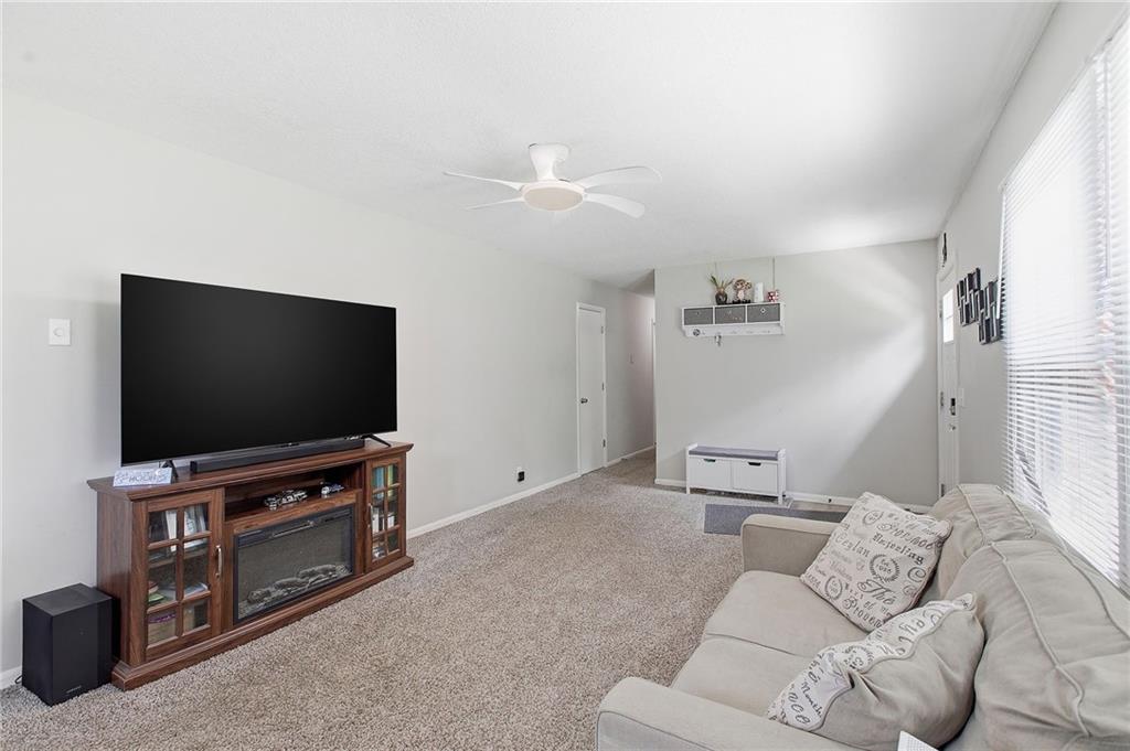 Homes for sale in Edwardsville, KS | 240 S 100th St, Edwardsville, KS 66111 | MLS# 2623361
