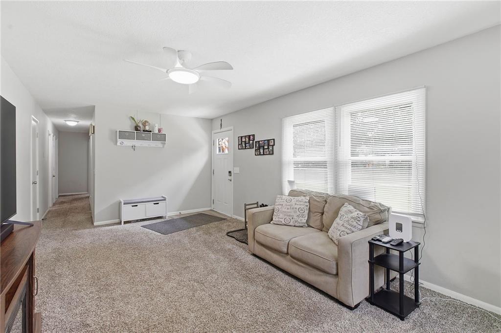 Homes for sale in Edwardsville, KS | 240 S 100Th St, Edwardsville, KS 66111 | MLS# 2623361