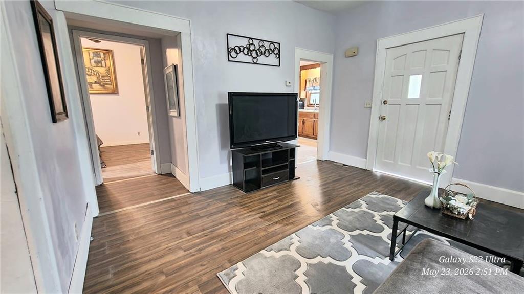 4th image of 305 S Elm St, Sweet Springs, MO 65351 | MLS# 2623399