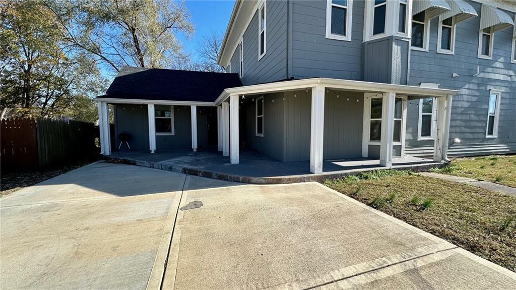 Homes for sale in Linwood, KS | 102 E 3Rd St, Linwood, KS 66052 | MLS# 2623400