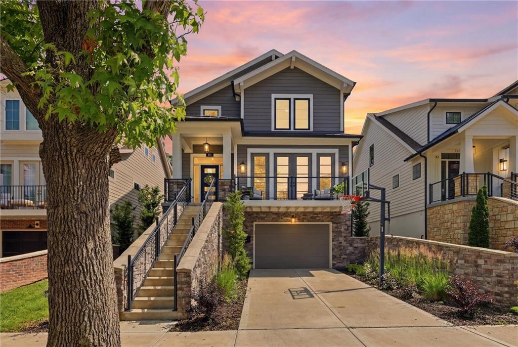 2nd image of 711 Corbin Ter, Kansas City, MO 64111 | MLS# 2623501