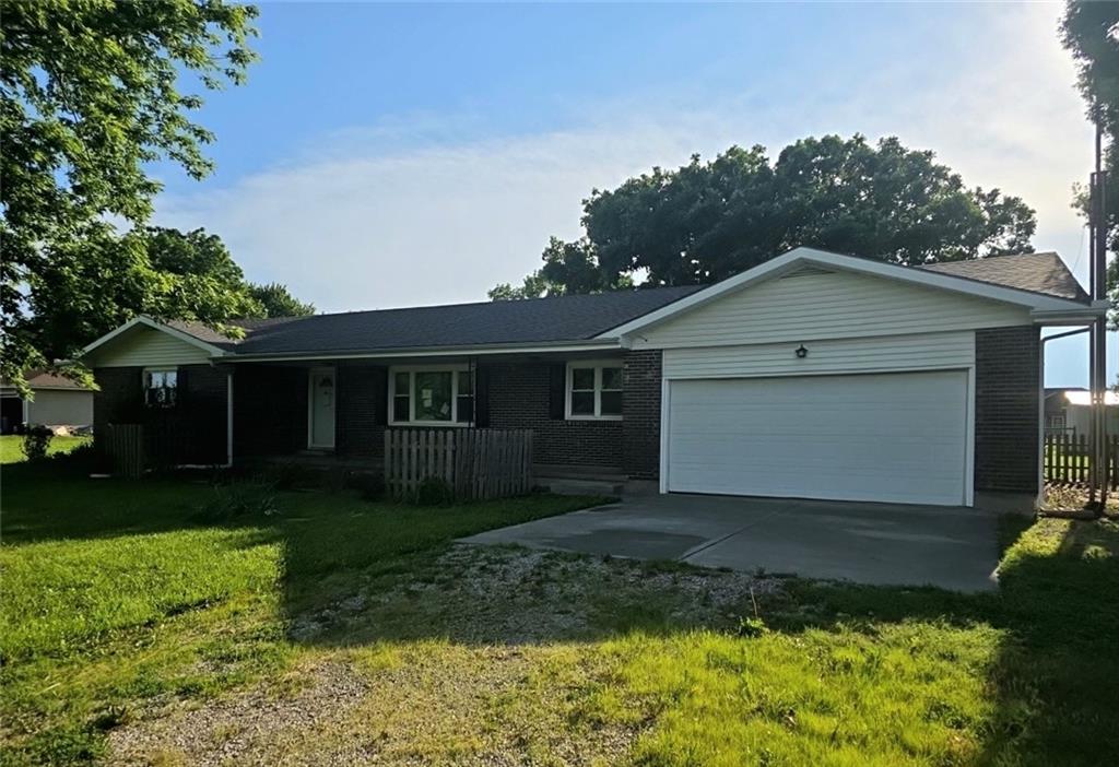 Homes for sale in Garnett, KS | 27429 N 59 Hwy, Garnett, KS 66032 | MLS# 2623522