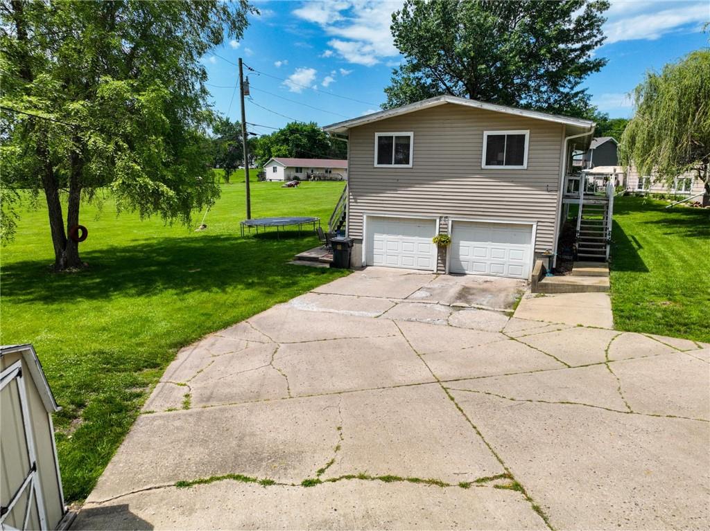 Homes for sale in Hiawatha, KS | 3 Huron Ct, Hiawatha, KS 66434 | MLS# 2623559