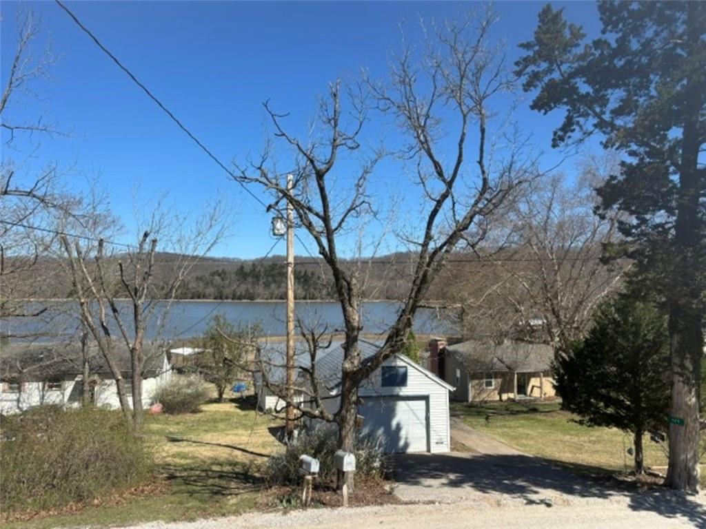 Homes for sale in Edwards, MO | 592 Outlook Dr, Edwards, MO 65326 | MLS# 2623588