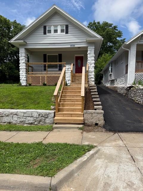 Homes for sale in Kansas City, MO | 3720 Wayne Ave, Kansas City, MO 64109 | MLS# 2623623