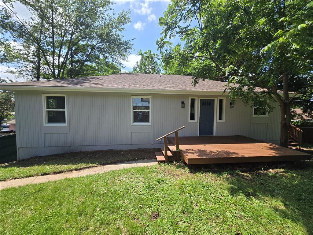 Homes for sale in Northmoor, MO | 2028 Nw 49th Ter, Northmoor, MO 64151 | MLS# 2623671