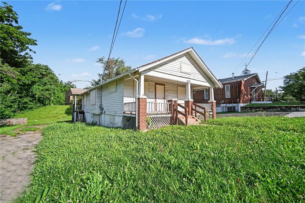 Homes for sale in Kansas City, KS | 3070 N 33 St, Kansas City, KS 66104 | MLS# 2623821