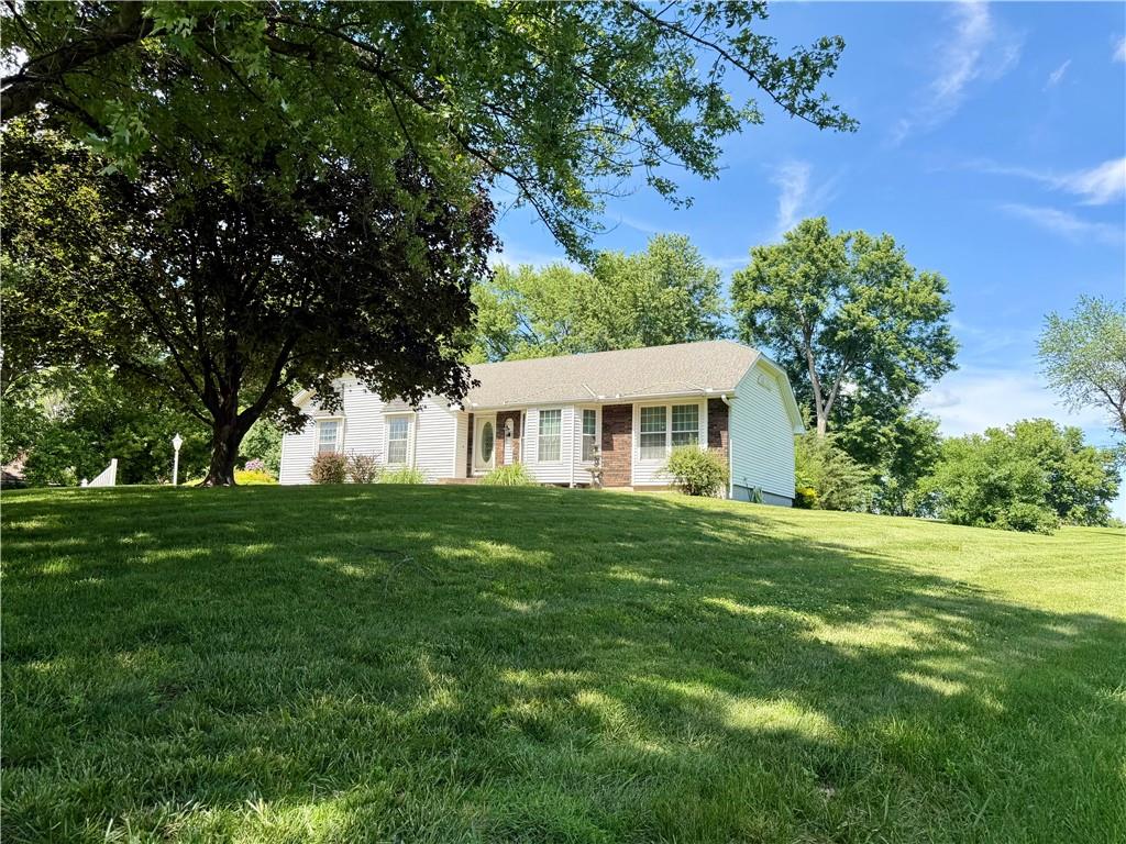 Homes for sale in Saint Joseph, MO | 14233 Parish Dr, Saint Joseph, MO 64505 | MLS# 2623847