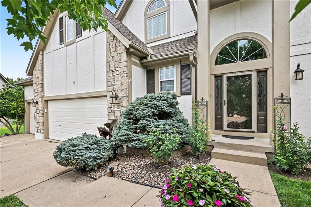 3rd image of 14425 S Blackfeather St, Olathe, KS 66062 | MLS# 2623888