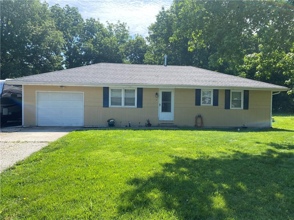 Homes for sale in Garden City, MO | 305 Renee Ln, Garden City, MO 64747 | MLS# 2624168