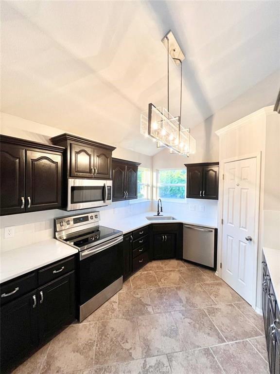 Homes for sale in Platte City, MO | 1301 Fox Run Trl, Platte City, MO 64079 | MLS# 2624542