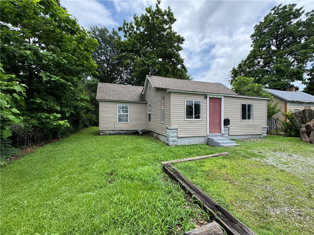 Homes for sale in Pittsburg, KS | 508 N Fairview St, Pittsburg, KS 66762 | MLS# 2624960