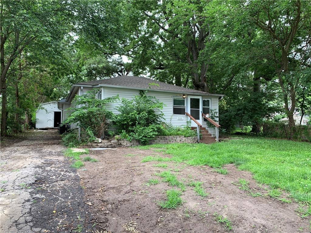 Homes for sale in Independence, MO | 530 S Willow Ave, Independence, MO 64053 | MLS# 2625372
