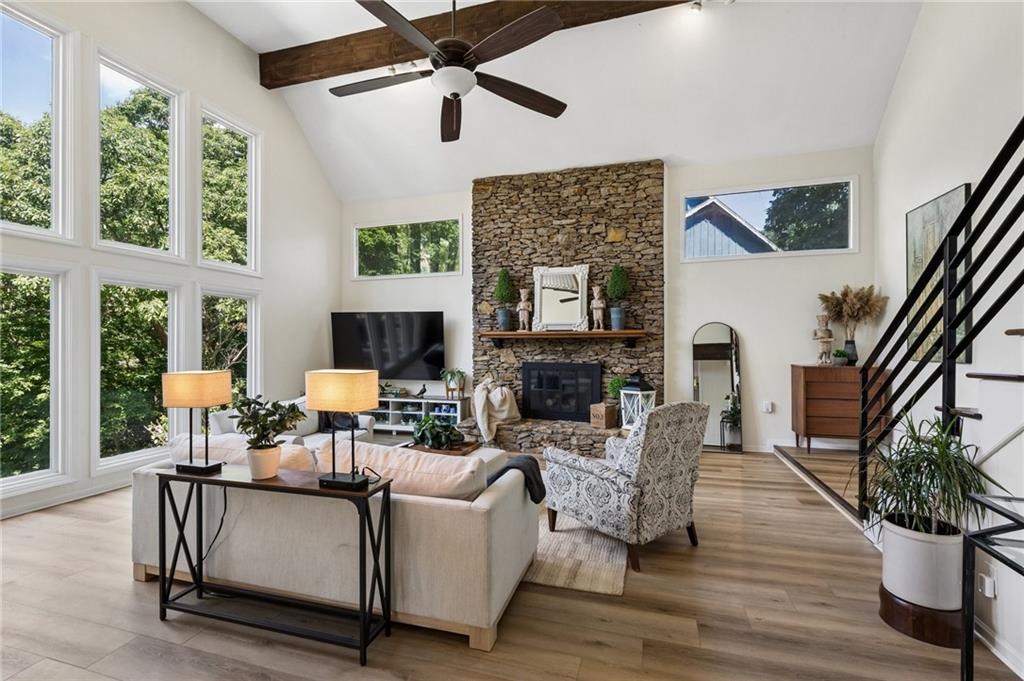 1st image of 708 Lake Forest Dr, Bonner Springs, KS 66012 | MLS# 2625674