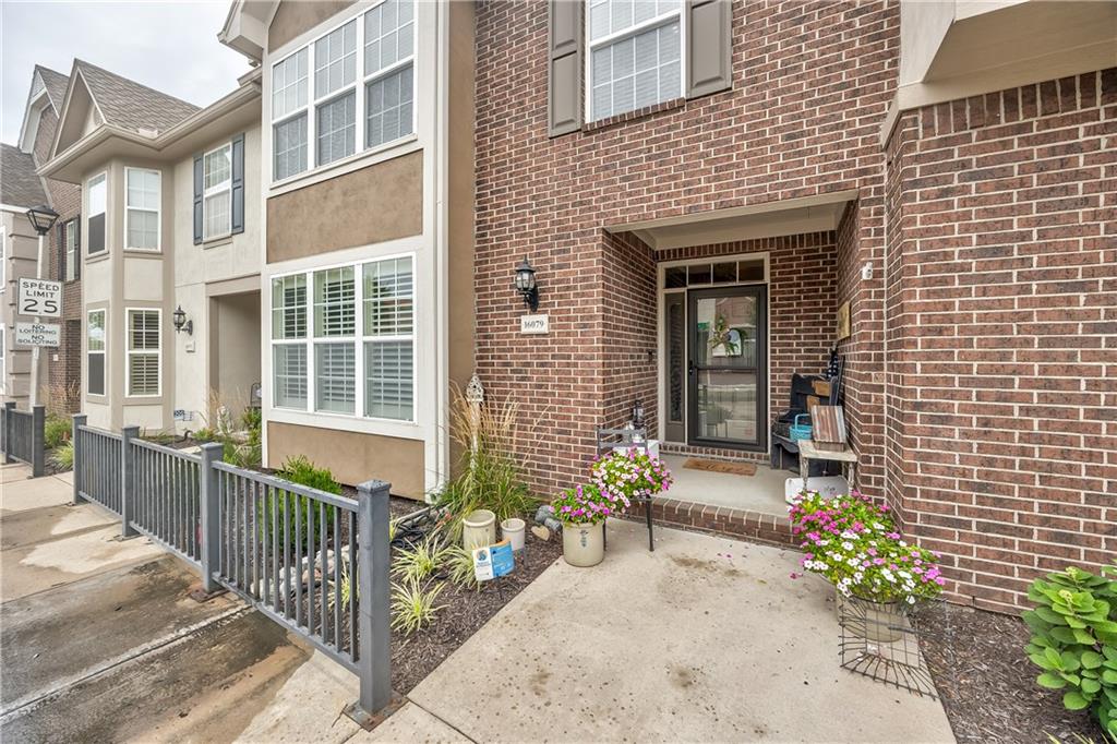 2nd image of 16079 S Brookfield St, Olathe, KS 66062 | MLS# 2625793