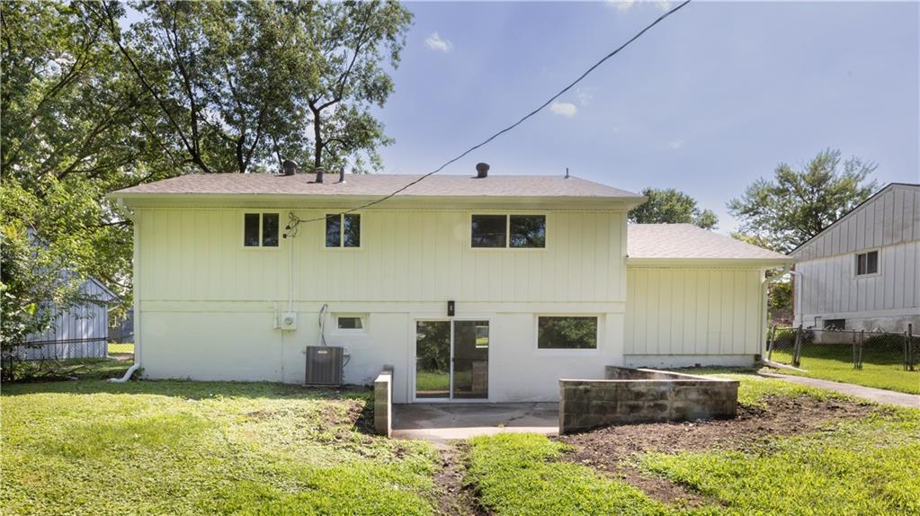 Homes for sale in Kansas City, MO | 8406 E 93rd Ter, Kansas City, MO 64138 | MLS# 2625876