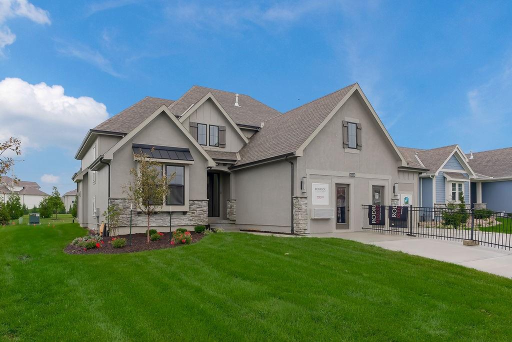 2nd image of 2419 W 177th Ter, Overland Park, KS 66085 | MLS# 2626050